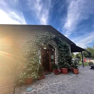  Alloggio per agriturismo Agriturismo La Fine Italia