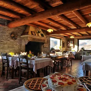  Alloggio per agriturismo Del Cimone Italia